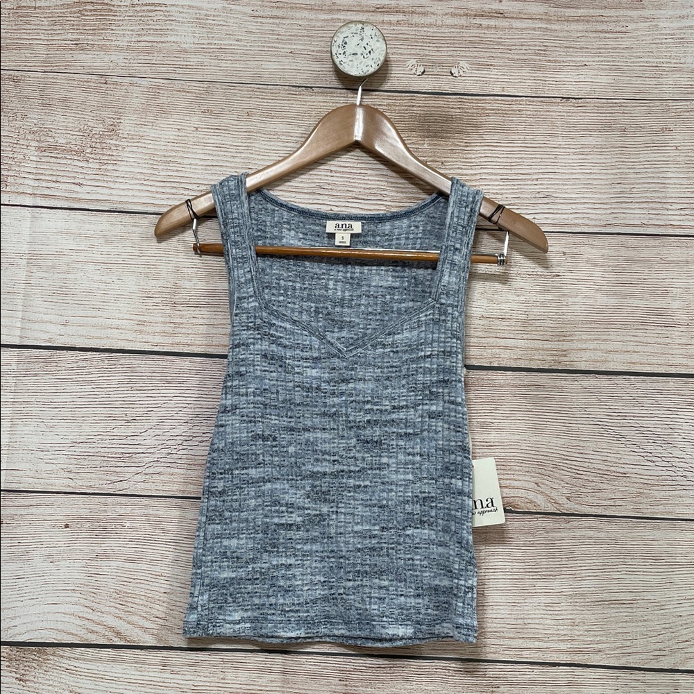 NWT a.n.a Stylish Blue Heathered Women's Sleeveless Shirt Small